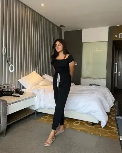 Call Girls Garhwal Cash On Delivery